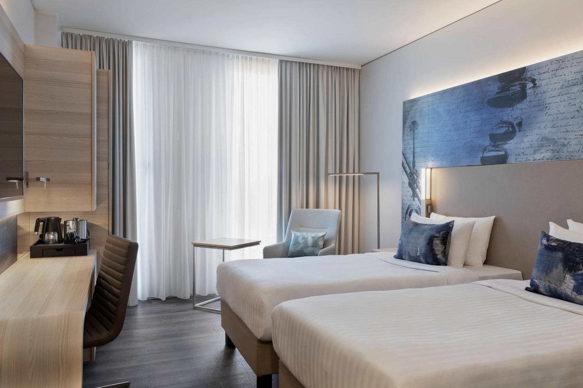 מלון גרכינג ביי מינכן Courtyard By Marriott Munich Garching מראה חיצוני תמונה